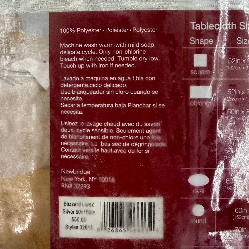 Vtg NOS Newbridge Home for the Holidays Snowflake Fabric Tablecloth 60in x 102in